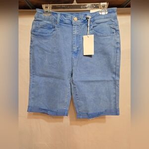 NWT- Zenana Blue Women's Bermuda Shorts
